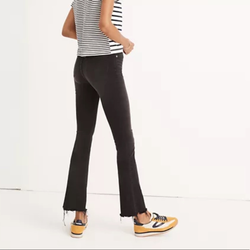 Cali Demi-boot raw hem edge